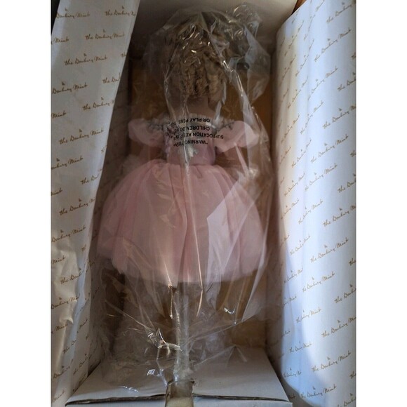 Danbury Mint Porcelain Shirley Temple Ballerina doll - Picture 6 of 7